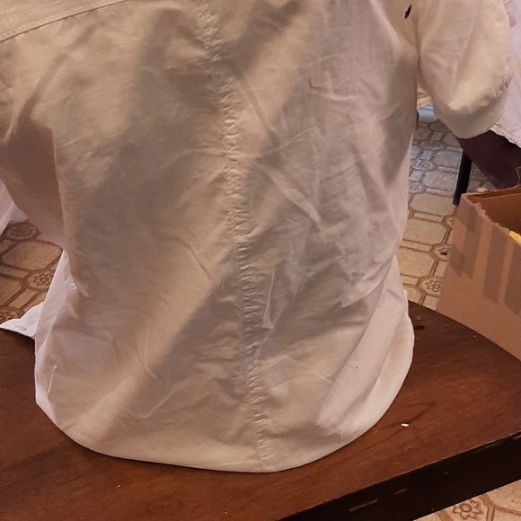 Small Top - Picture 3 of 6